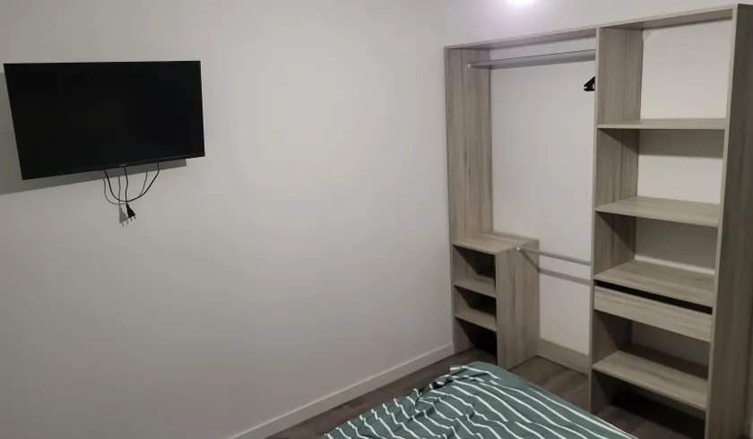 Location Décines-Charpieu Chambre 68f580c710be1
