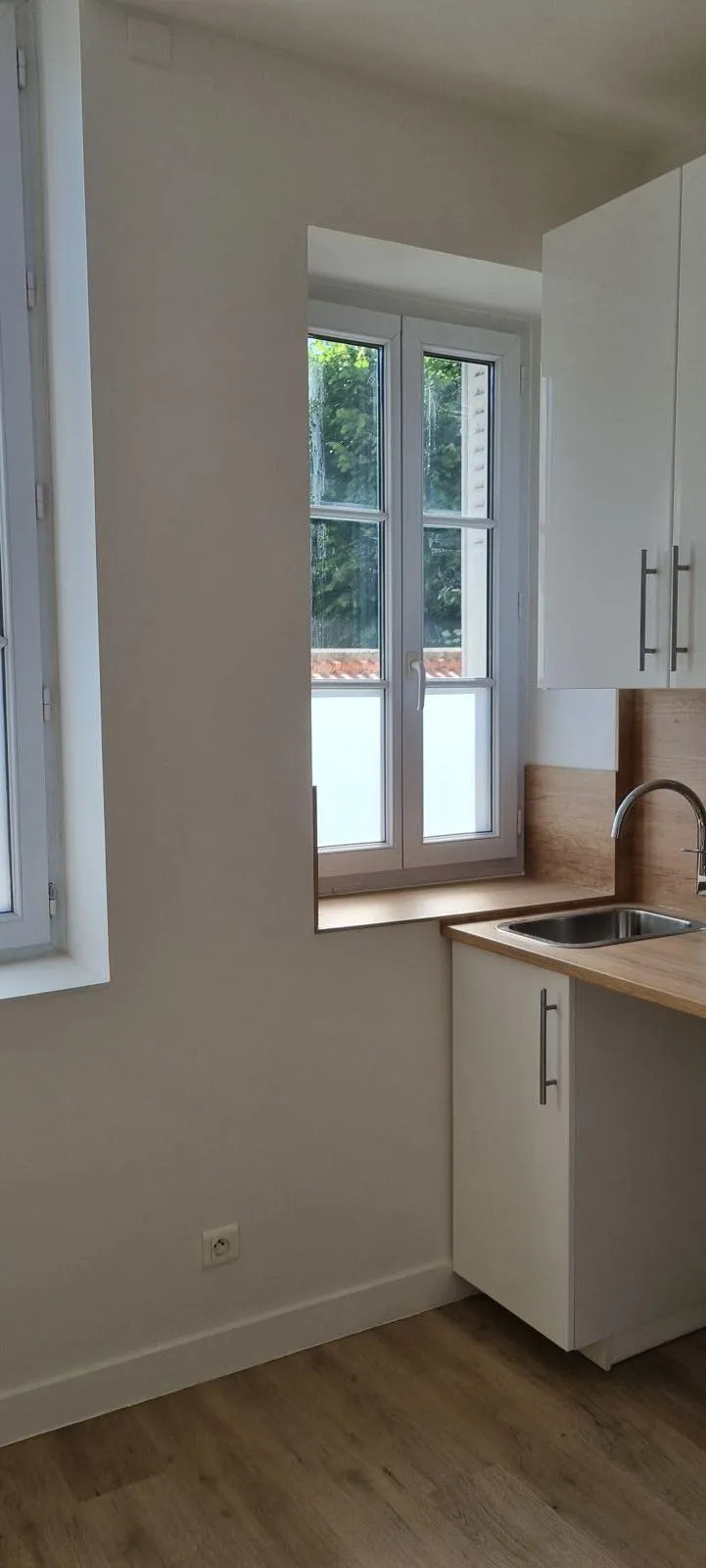 Location Rueil-Malmaison Appartement 68f62b9231fd2