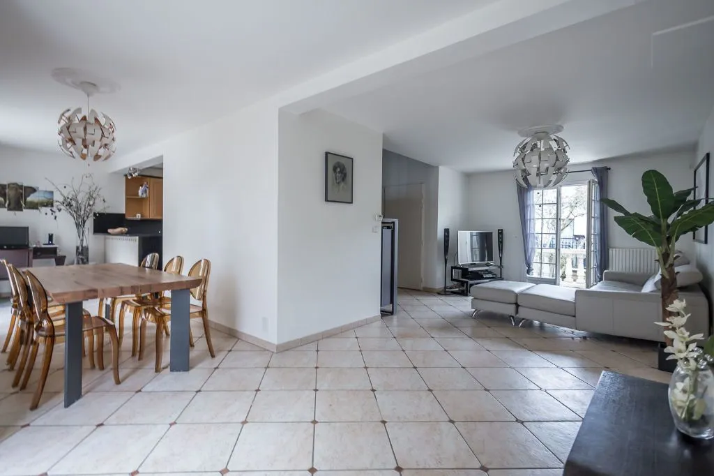 Location Villejuif Chambre 68f63f543cd26