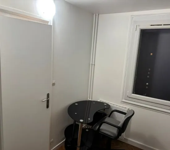 Location Évry-Courcouronnes Chambre 68f756df42343