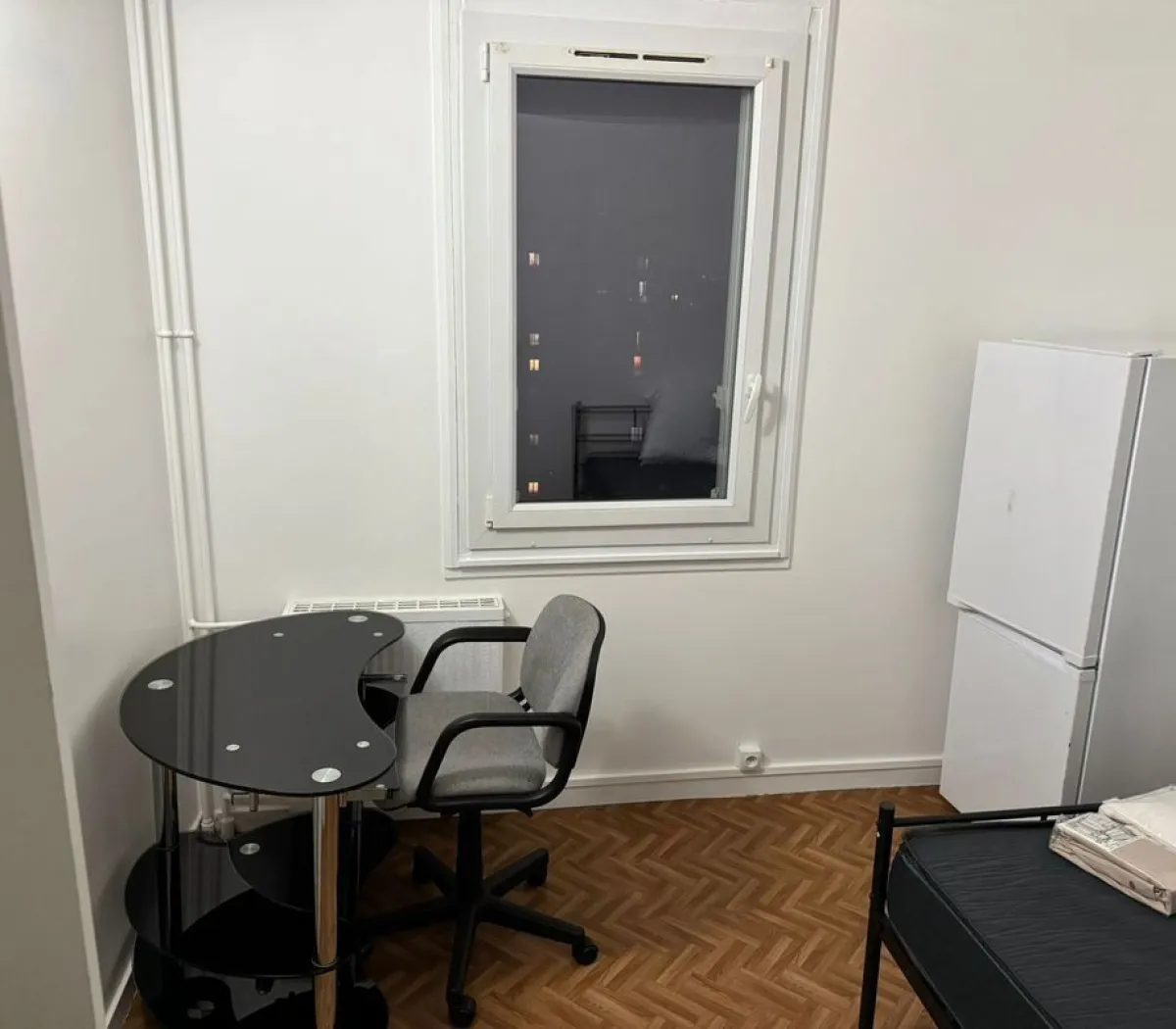 Location Évry-Courcouronnes Chambre 68f756df4234