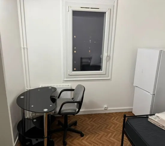 Location Évry-Courcouronnes Chambre 68f756df42342