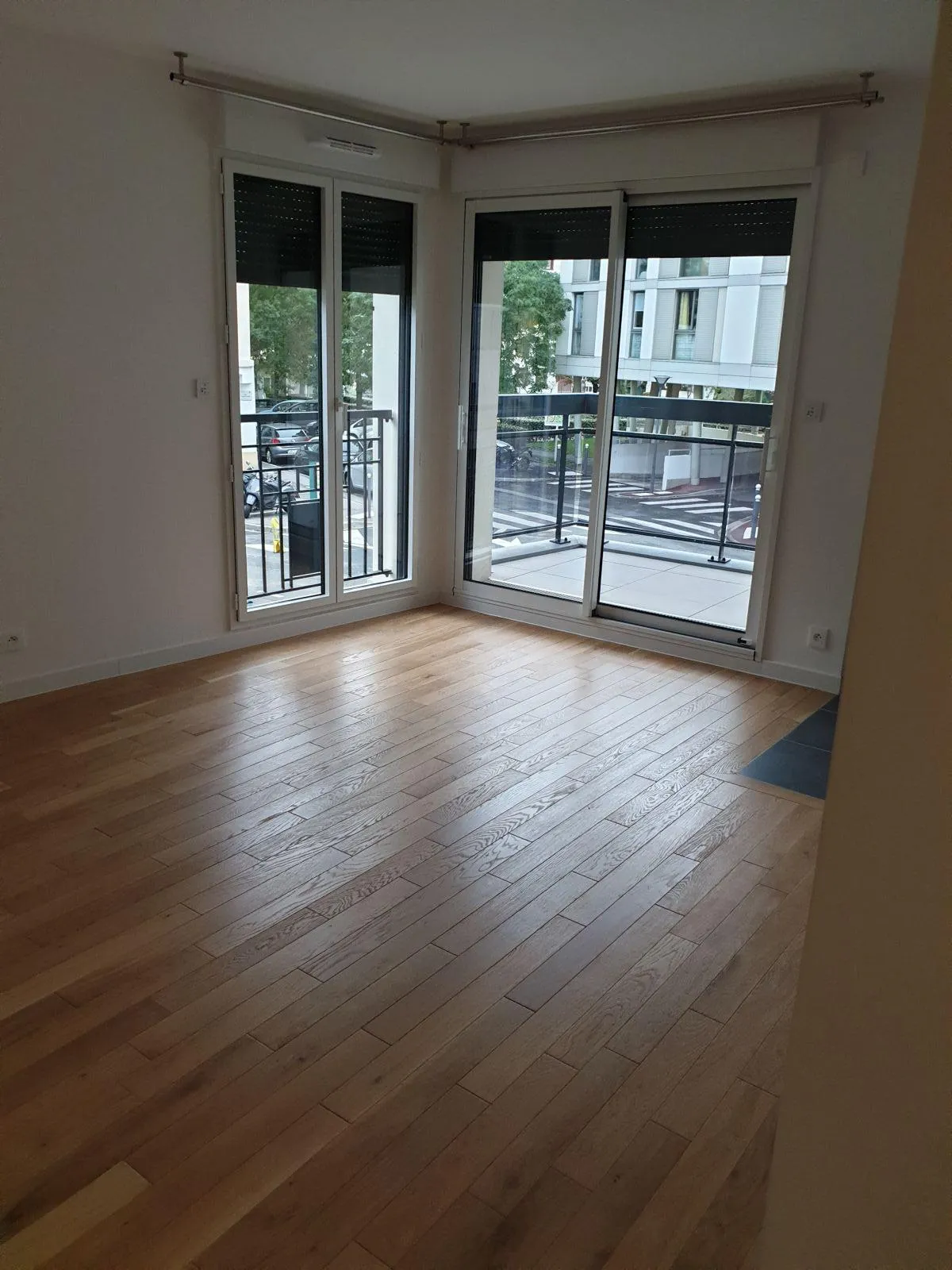 Location Issy-les-Moulineaux Appartement 68fa80384f2c5