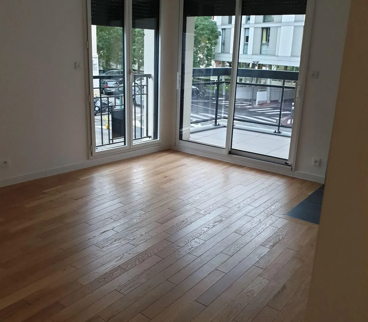 Location Issy-les-Moulineaux Appartement 68fa80384f2c