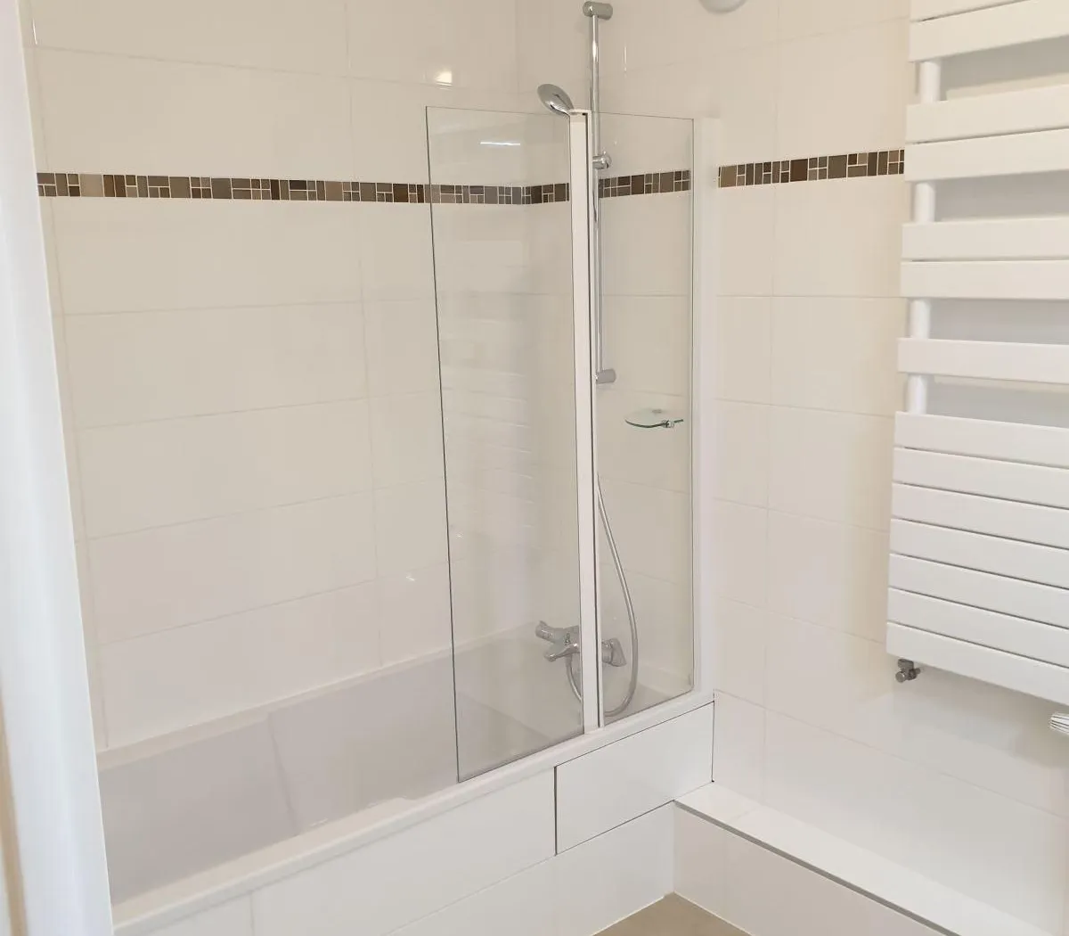 Location Issy-les-Moulineaux Appartement 68fa80384f2c