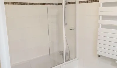 miniatureLocation Issy-les-Moulineaux Appartement 68fa80384f2c2