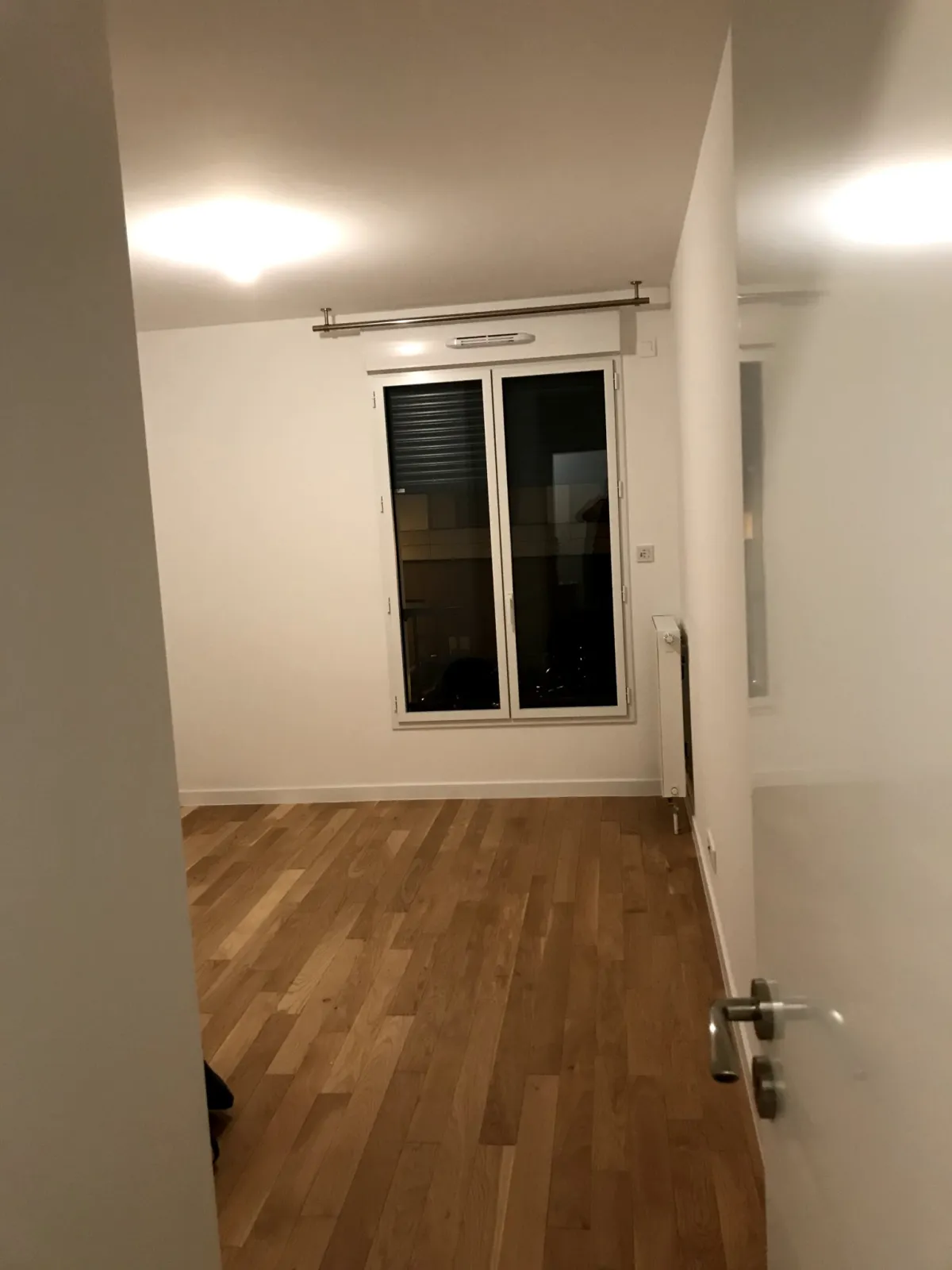 Location Issy-les-Moulineaux Appartement 68fa80384f2c3