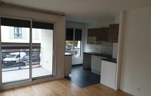 Location Issy-les-Moulineaux Appartement 68fa80384f2c