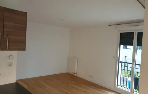 Location Issy-les-Moulineaux Appartement 68fa80384f2c