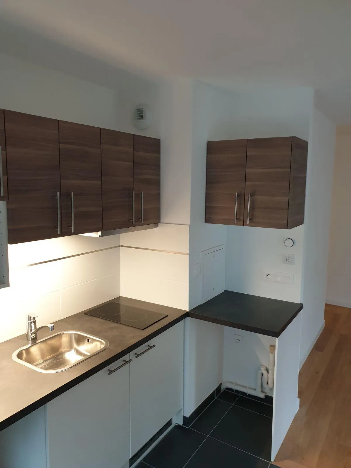 Location Issy-les-Moulineaux Appartement 68fa80384f2c2