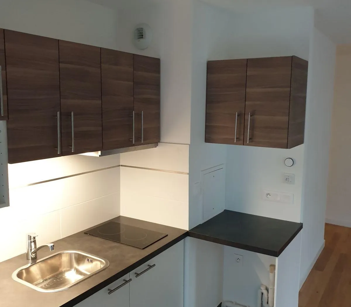 Location Issy-les-Moulineaux Appartement 68fa80384f2c