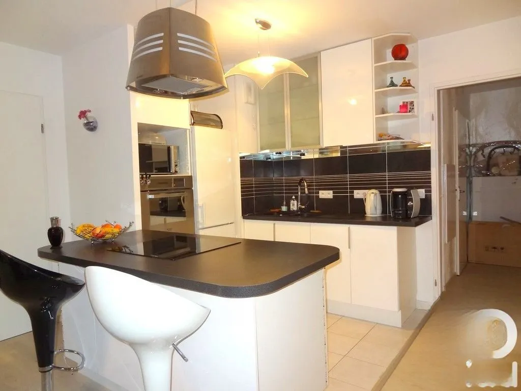 Location Maisons-Alfort Appartement 68fb333861111