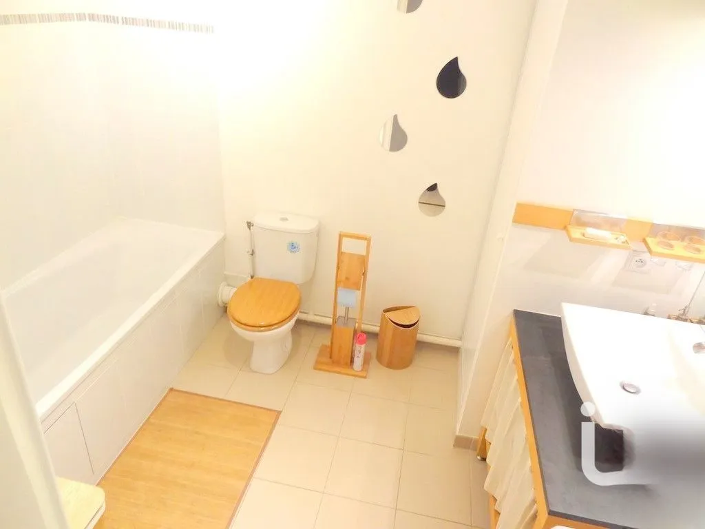 Location Maisons-Alfort Appartement 68fb333861114