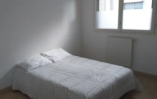 Location Bordeaux Chambre 68fb375a6c16