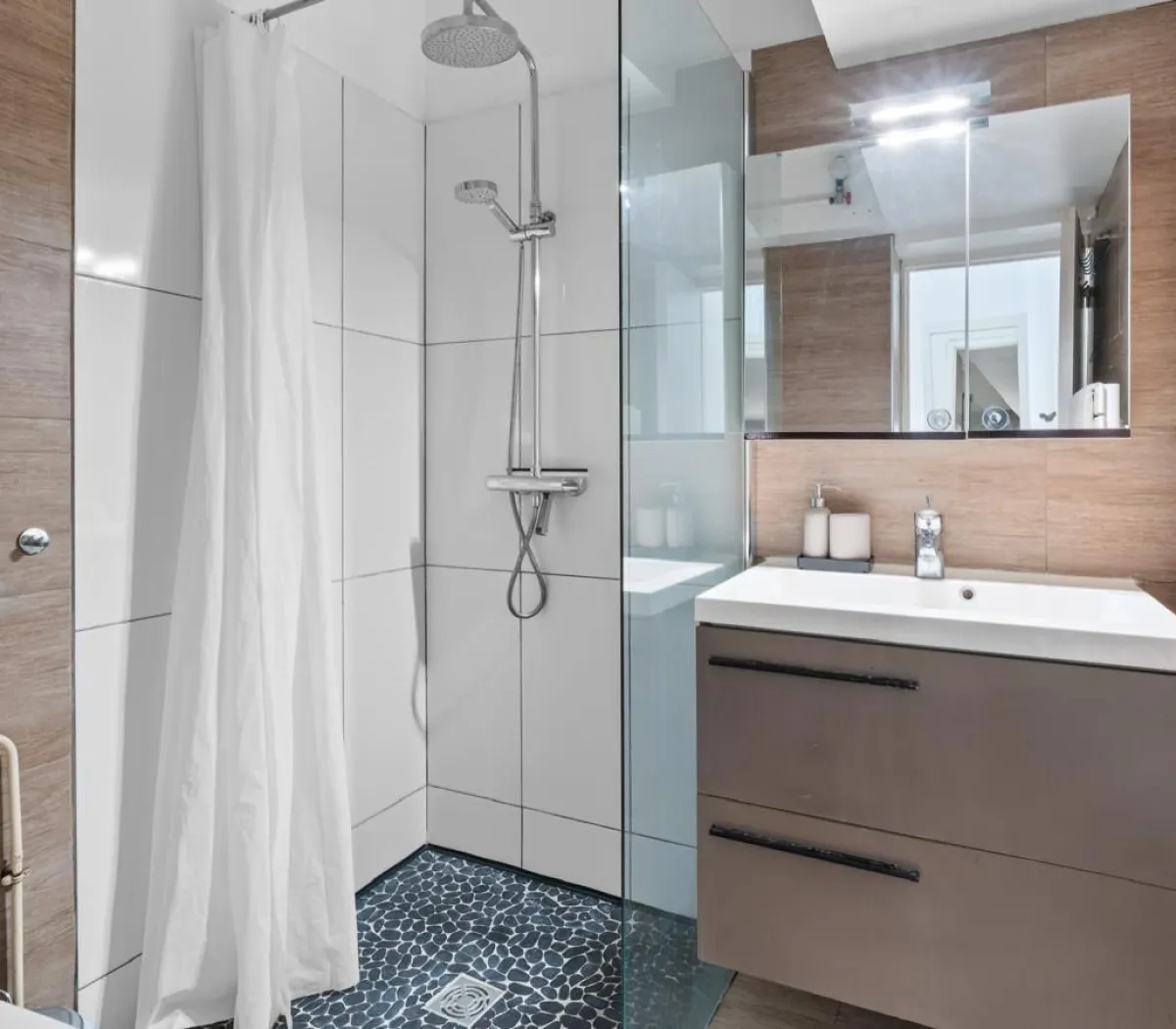 Location Versailles Appartement 68fe0b786c40