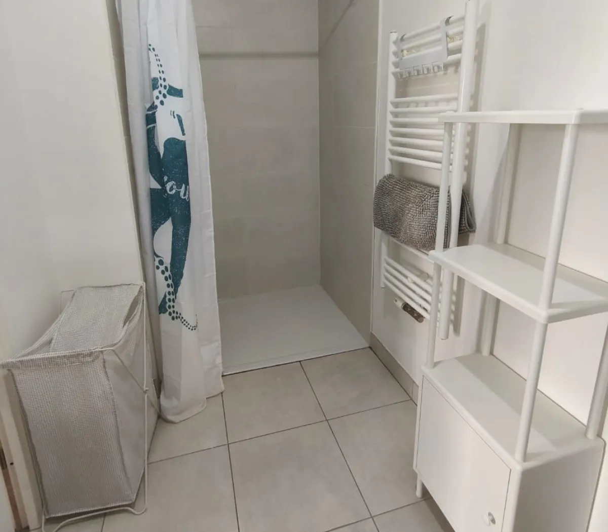 Location Villenave-d'Ornon Appartement 68ff83284b81