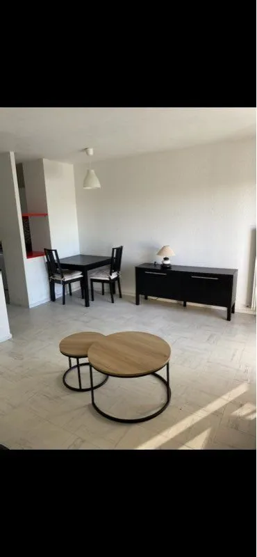 Location Aix-en-Provence Appartement 690021ebeaea2