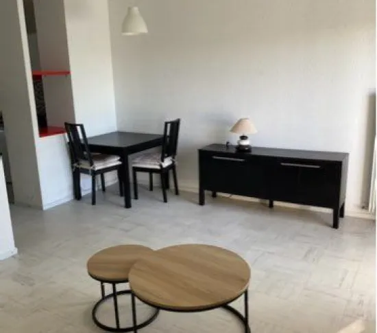 Location Aix-en-Provence Appartement 690021ebeaea2