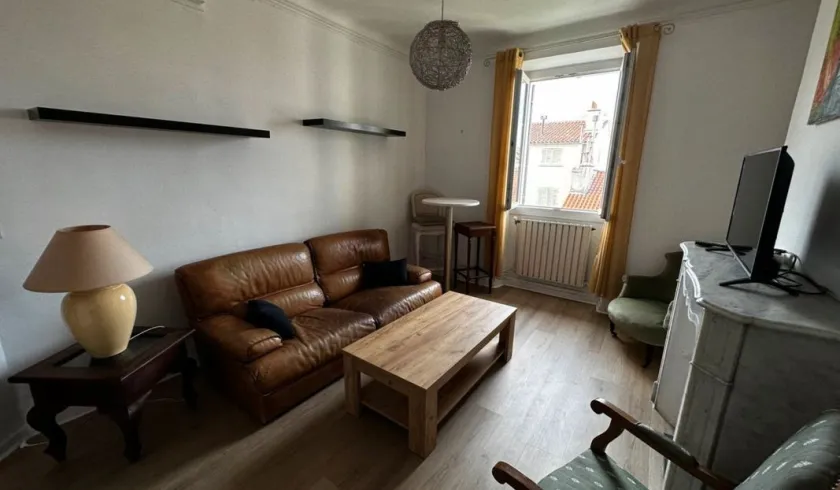 Location Toulon Appartement 690093c879451