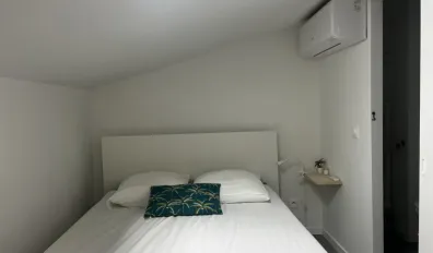 miniatureLocation Aix-en-Provence Appartement 6900d584be312