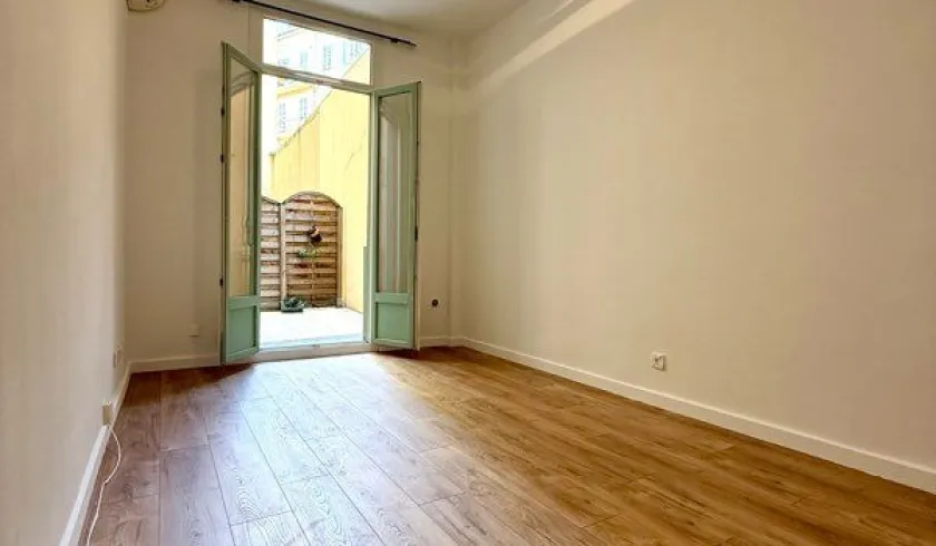 Location Nice Appartement 69016cff6fdd1