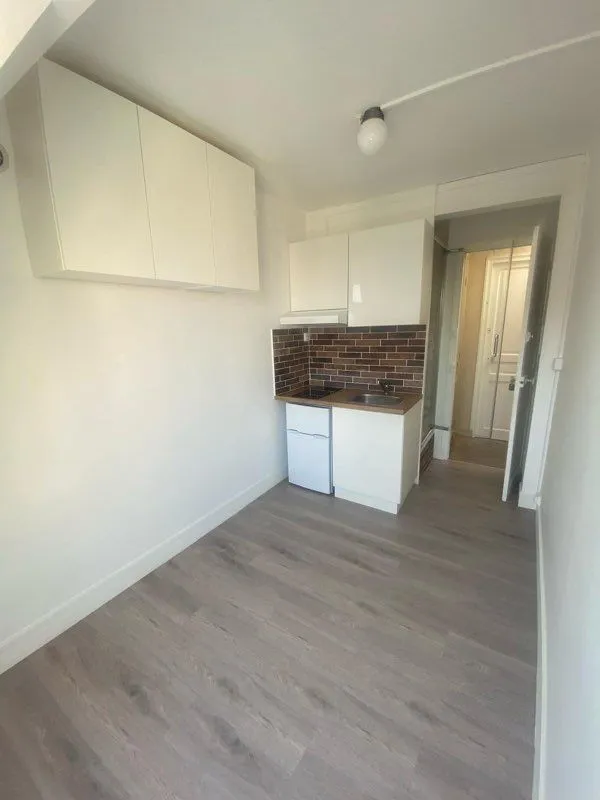 Location Paris Appartement 690170736c321