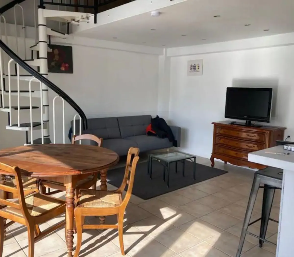 Location Pantin Appartement 6901eeec54a3