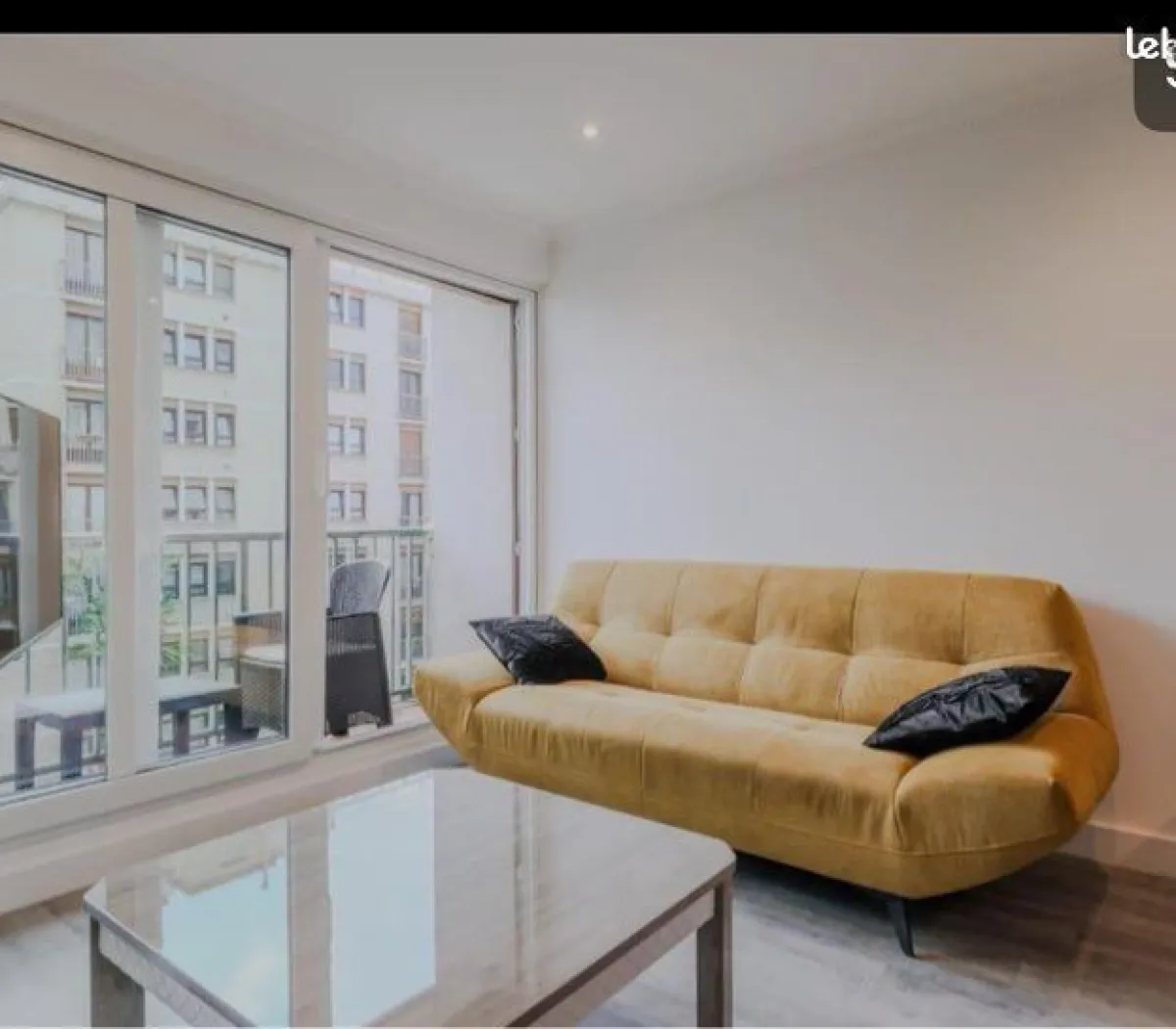 Location Asnières-sur-Seine Appartement 69021e24a082