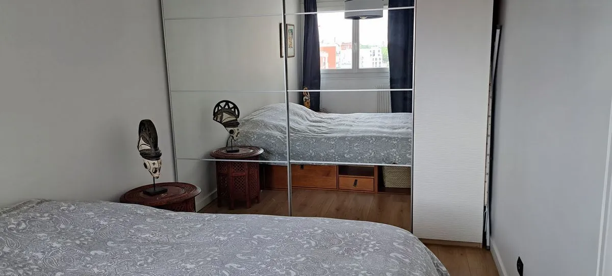 Location Saint-Ouen-sur-Seine Appartement 69034f4a41e33