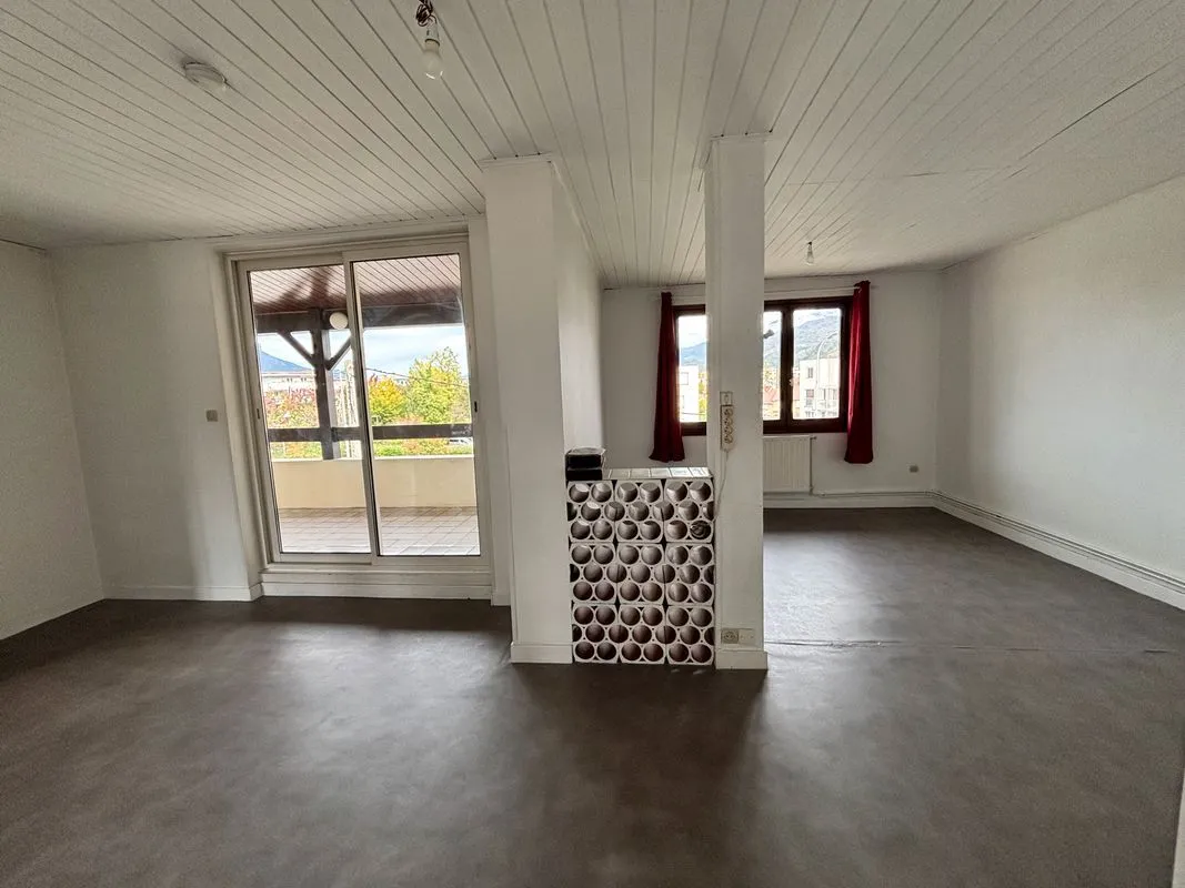 Location Grenoble Appartement 690380dada281