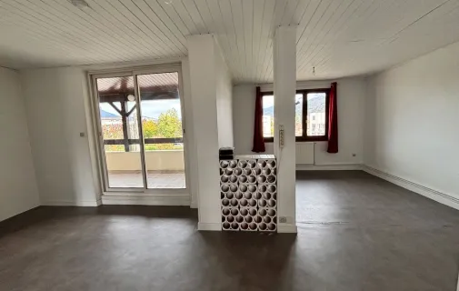 Location Grenoble Appartement 690380dada28