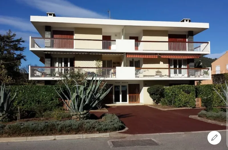 Location Carqueiranne Appartement 6904a112bdc7