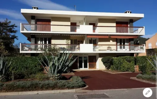 Location Carqueiranne Appartement 6904a112bdc7