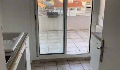 Location Hyères Appartement 6904b766419f