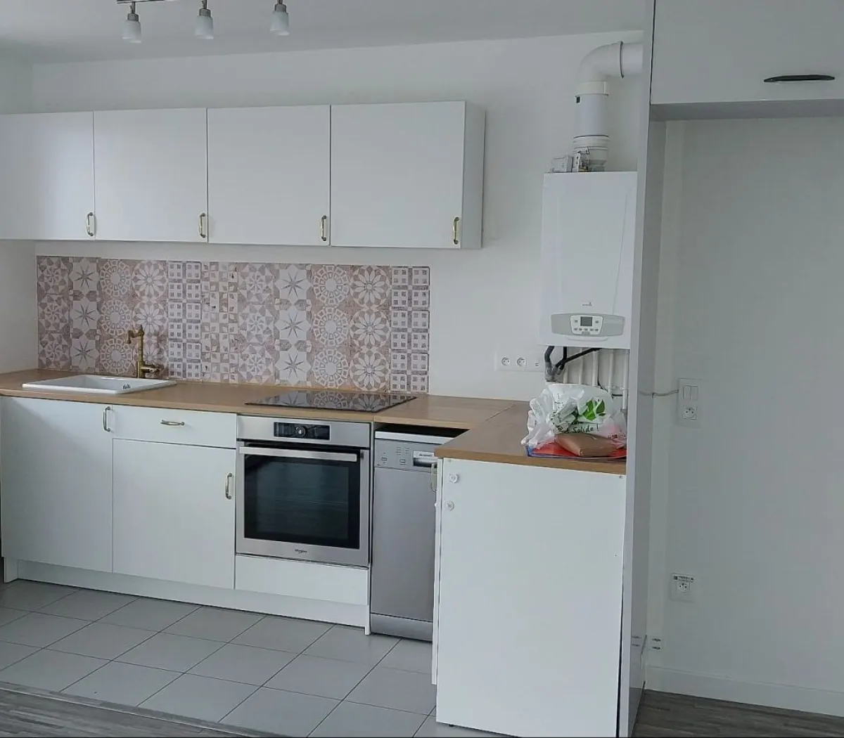 Location Corbeil-Essonnes Appartement 690617193037