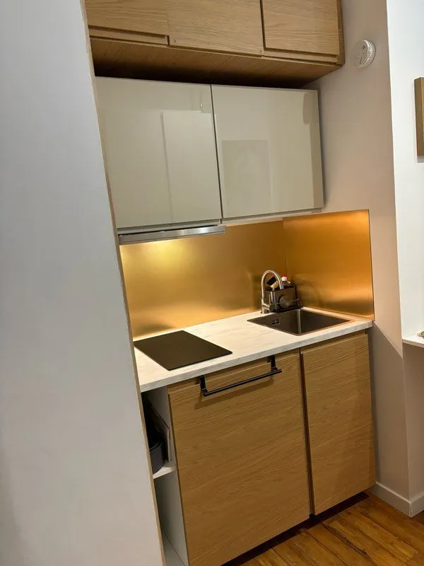 Location Paris Appartement 69073a6ec56f