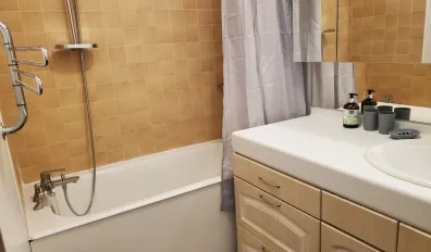 Location Clichy Appartement 69078a2f33e8