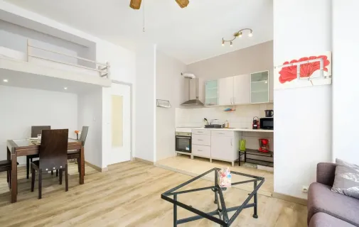 Location Nice Appartement 690794af9883