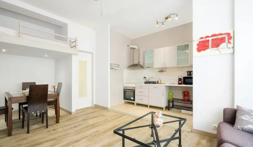 Location Nice Appartement 690794af9883