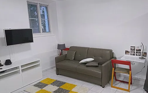 Location Asnières-sur-Seine Appartement 6907957e8d83