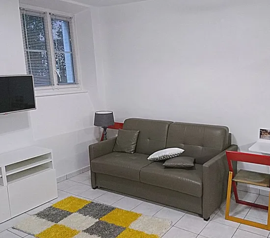 Location Asnières-sur-Seine Appartement 6907957e8d83