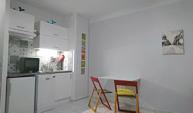 Location Asnières-sur-Seine Appartement 6907957e8d83