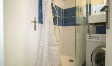 miniatureLocation Montreuil Chambre 690795fab0a52