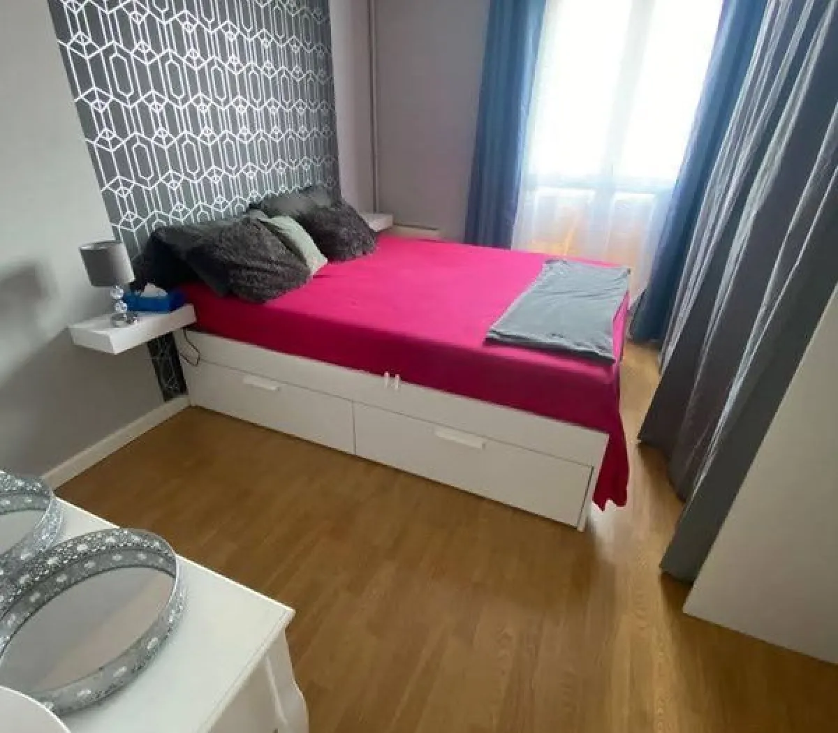 Location Asnières-sur-Seine Appartement 690890743544