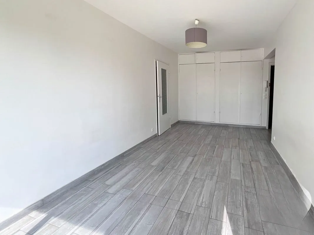 Location Puteaux Appartement 6908b4467003