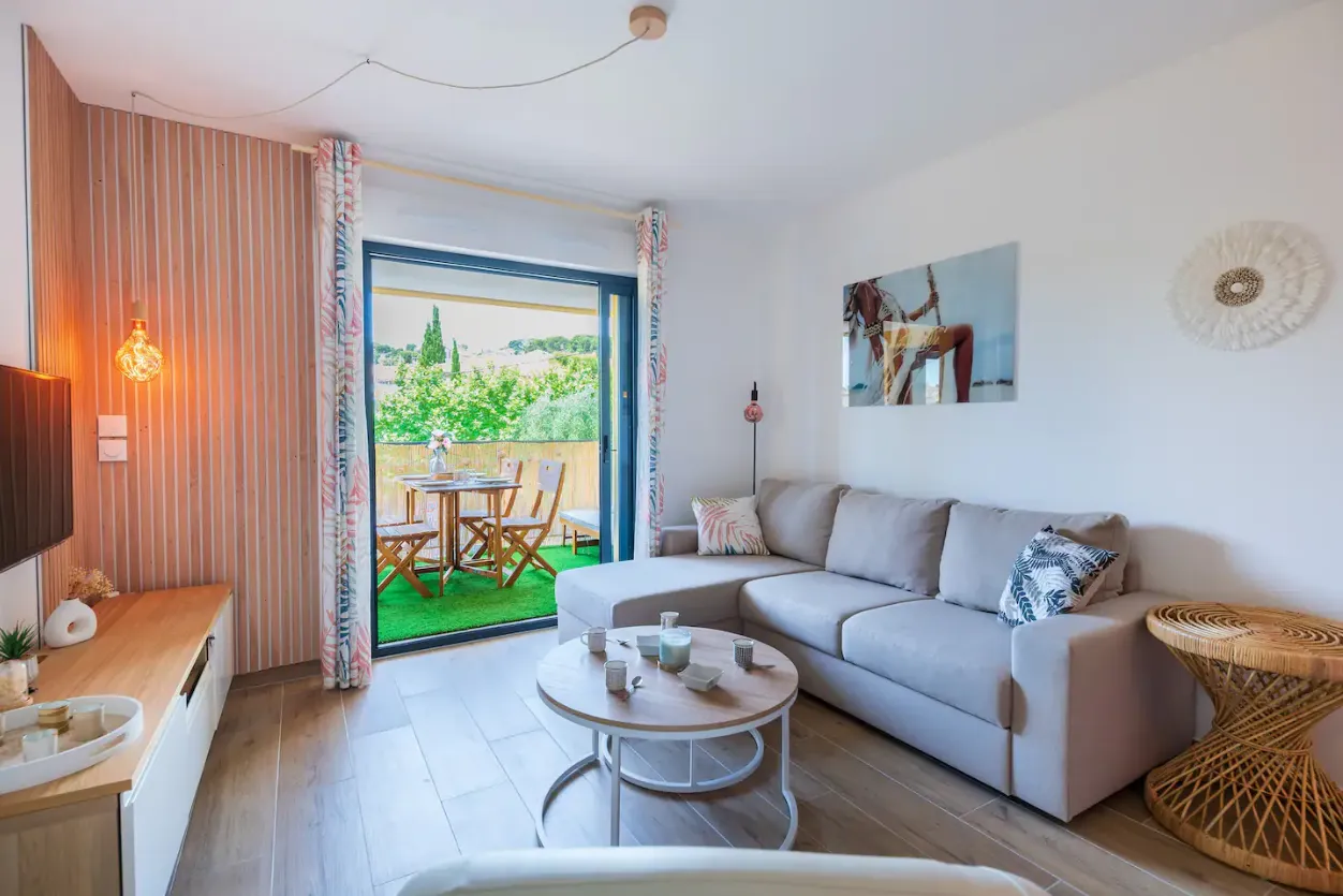 Location La Ciotat Appartement 6908bceacb461