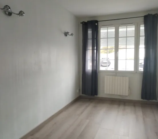 Location Lamorlaye Appartement 69090449a96b1