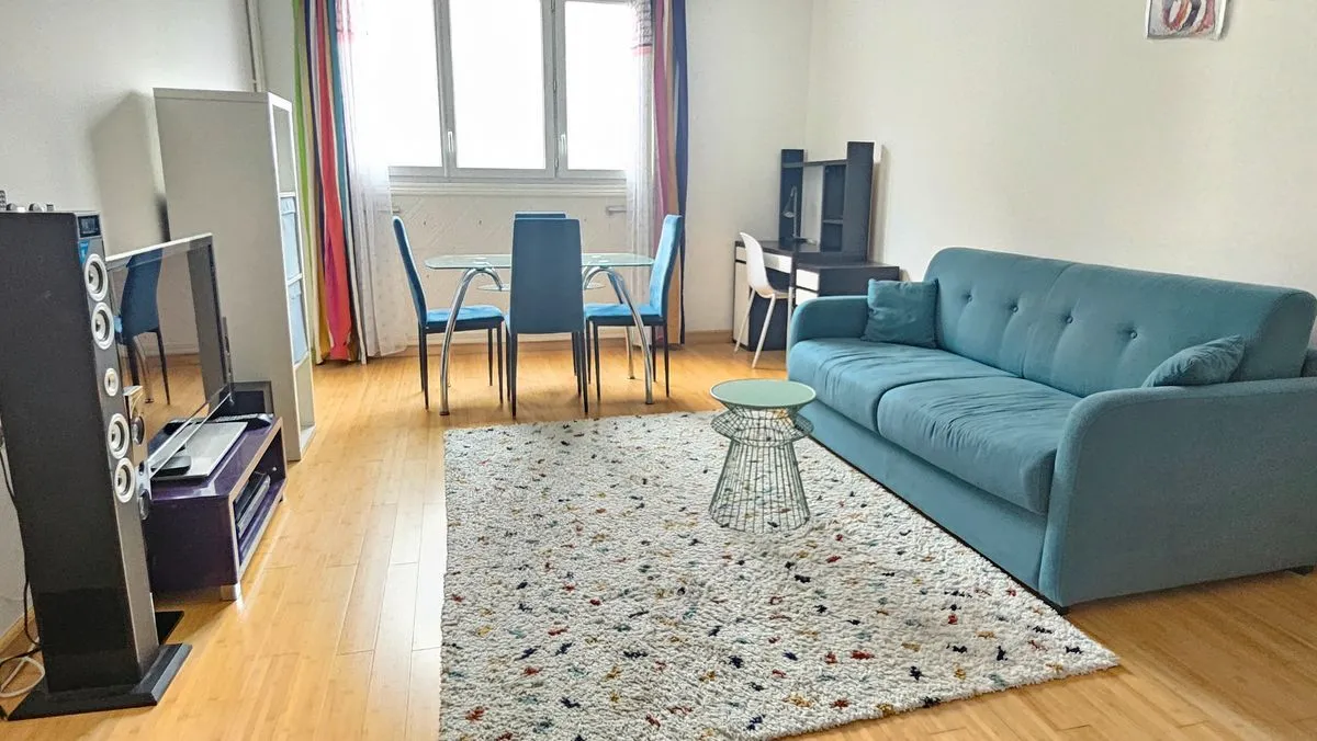 Location Paris Appartement 6909e7db5e9e