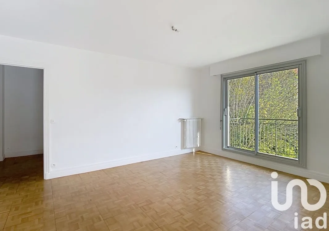 Location Saint-Maur-des-Fossés Appartement 690a10ec04c9