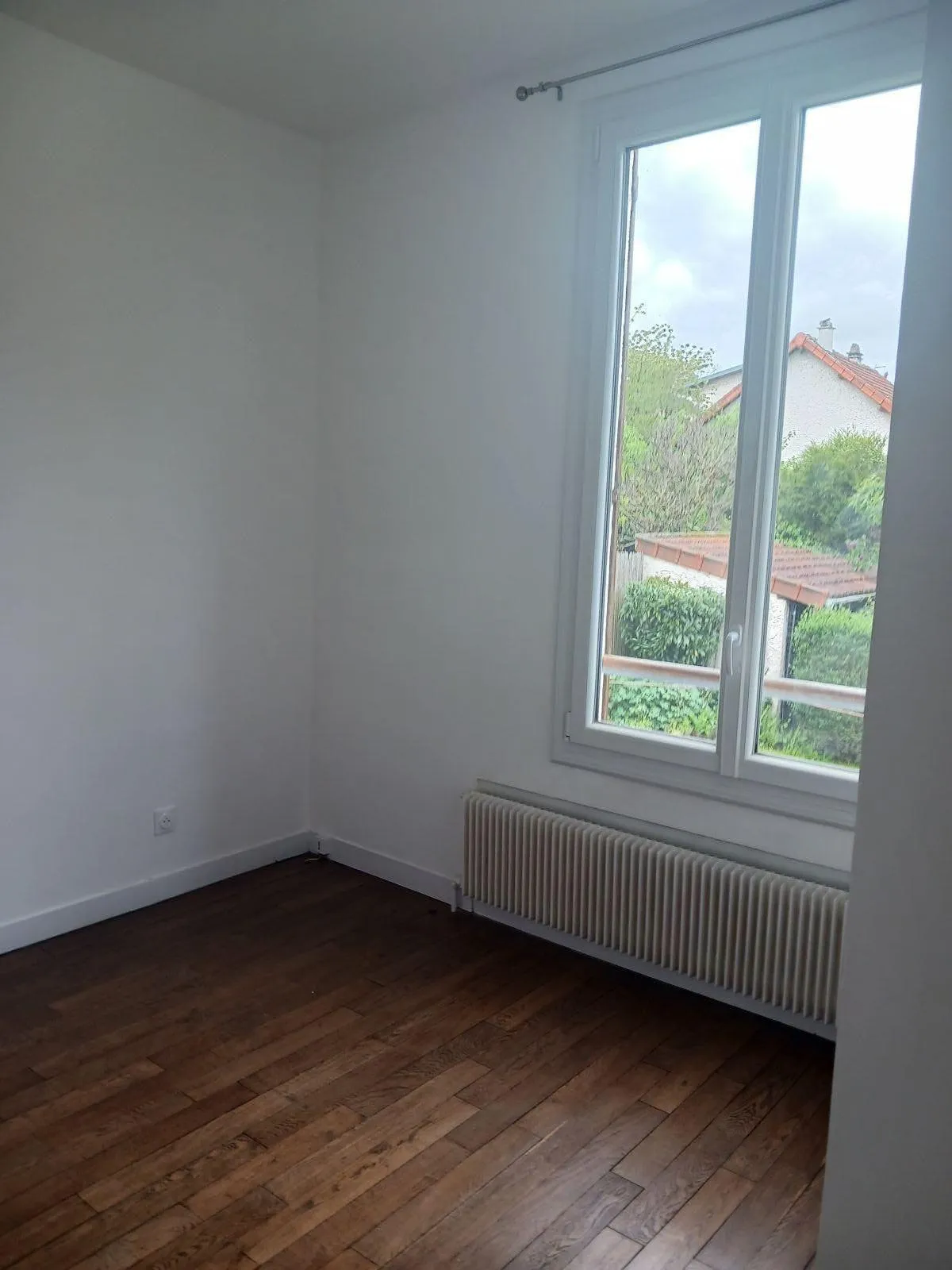 Location Jouy-en-Josas Appartement 690b79b3dcdd